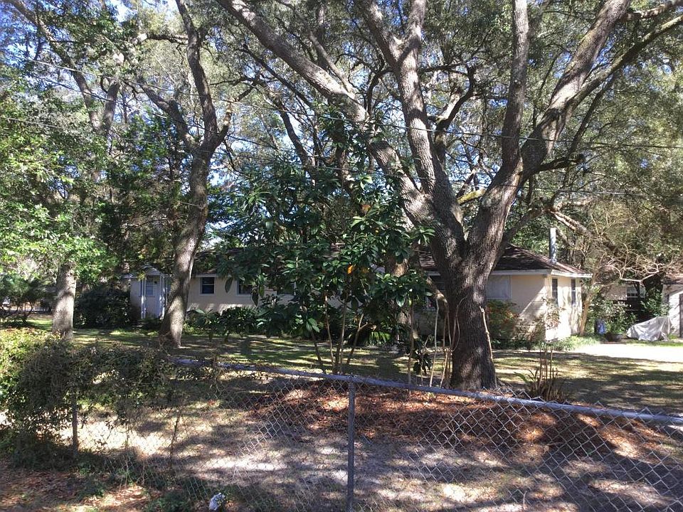 1st image of 564 Hickory Ave