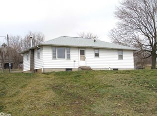 1475 15th St, Eldon, IA 52554