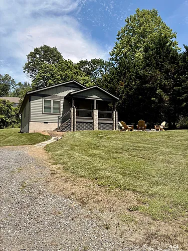 5 City View Dr Photo 1