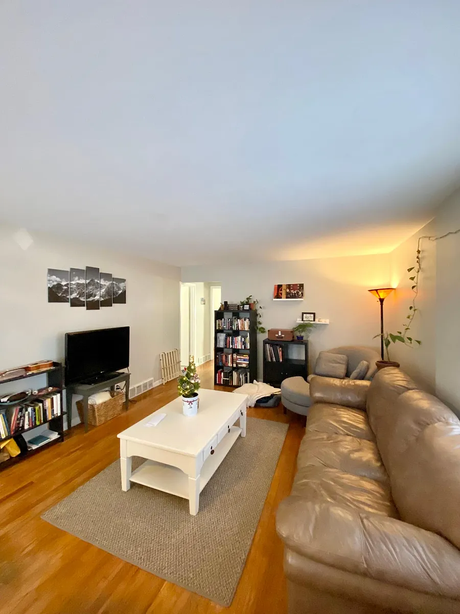 Building Photo - 2652 Fenton St