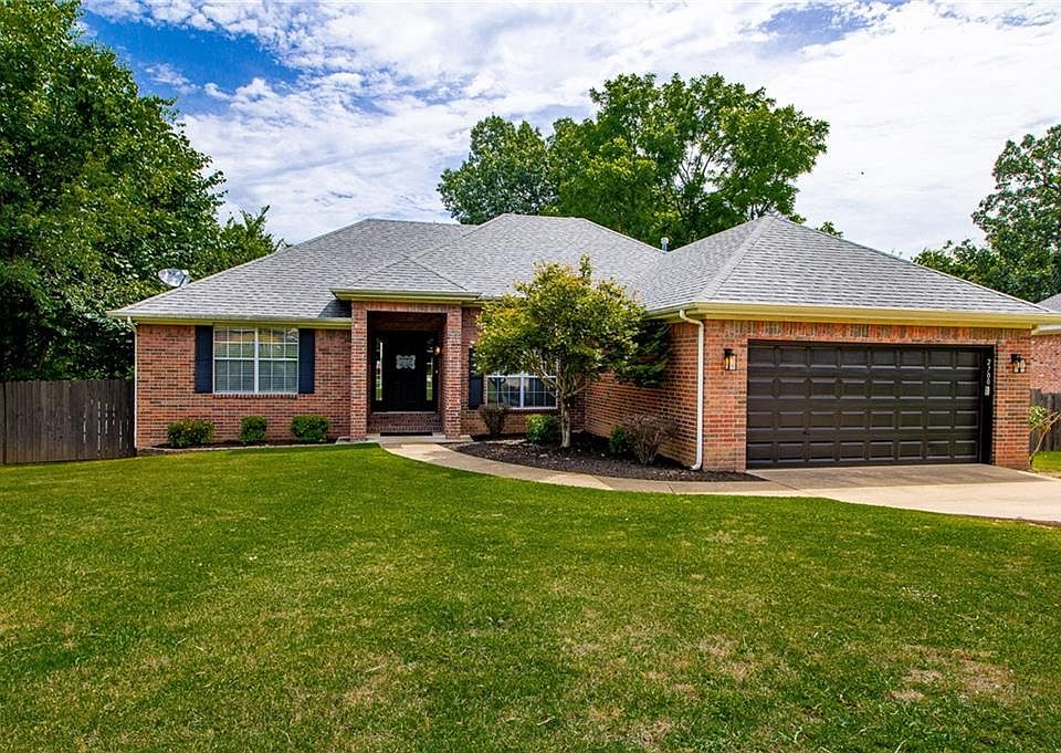 1st image of 2700 Drexelwood Dr
