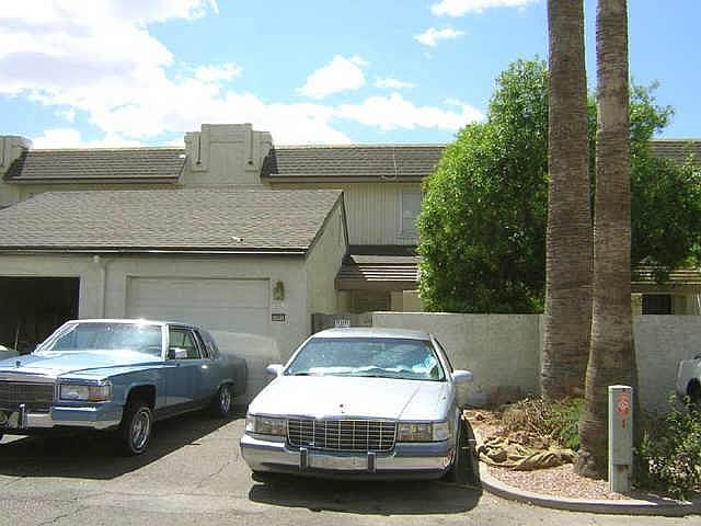 1st image of 2338 W LINDNER Avenue