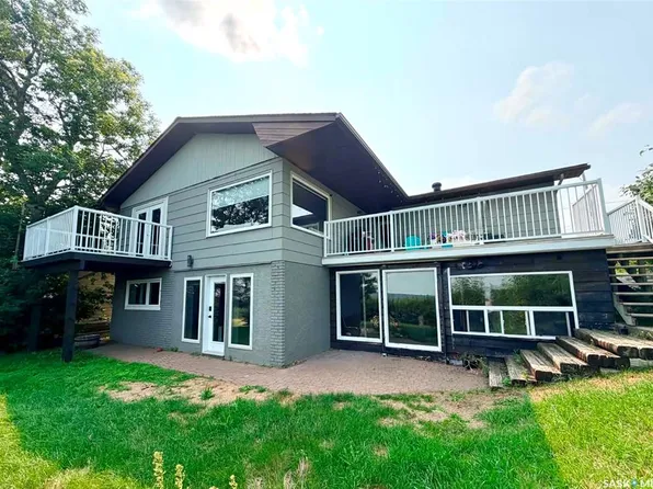 9 1st AVENUE, Battleford, SK S0M 0E0