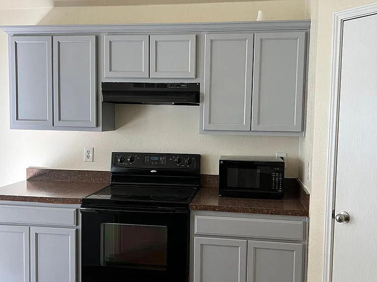 8241 Clarkview Dr — Photo 7