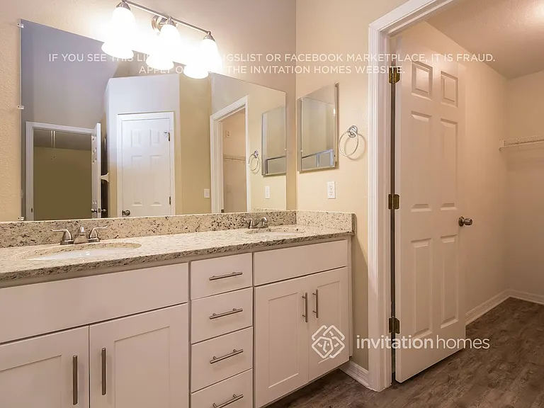 14100 Yellow Wood Cir — Photo 17