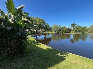 310 76th St NW, Bradenton, FL 34209