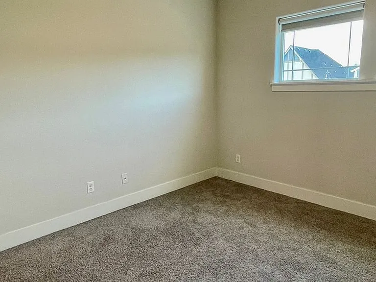 15418 NW Mathilda Ln — Photo 20