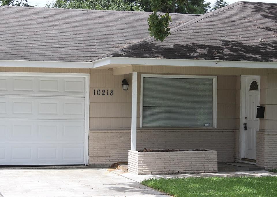 1st image of 10218 Moorberry Ln