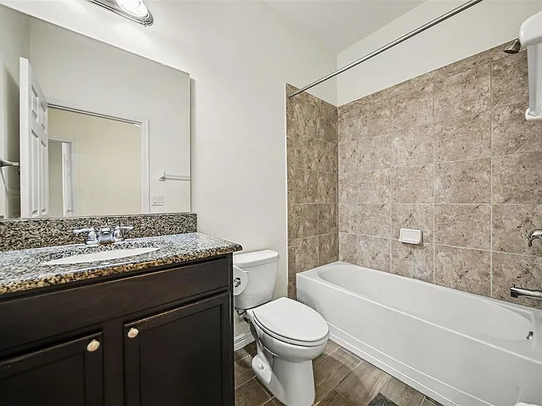 15568 Blackbead St — Photo 4