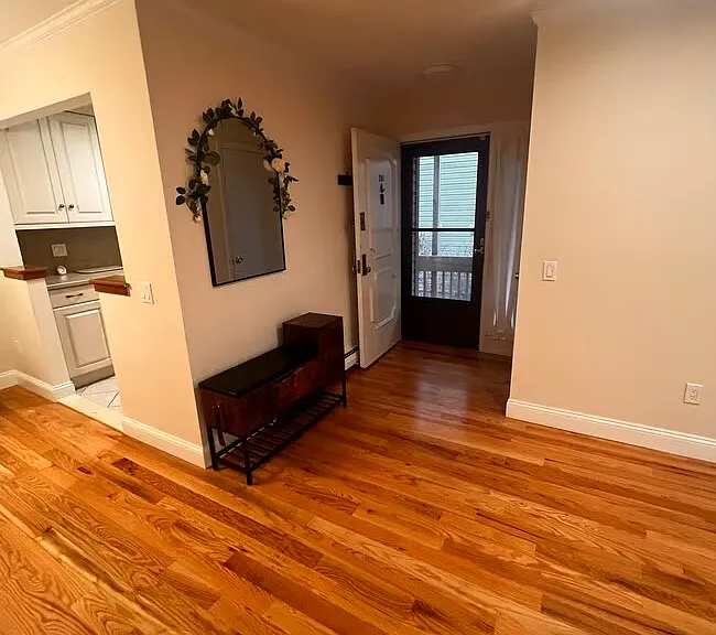 28 Hillside Ter — Photo 3