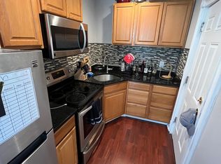 672 E Broadway #1A, Boston, MA 02127