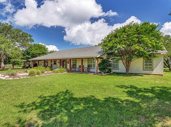 2nd image of 621 Deike Dr