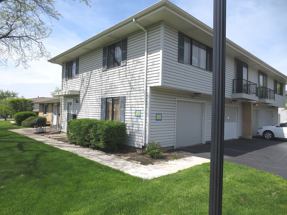 1st image of 1021 Quanset Ct #1021