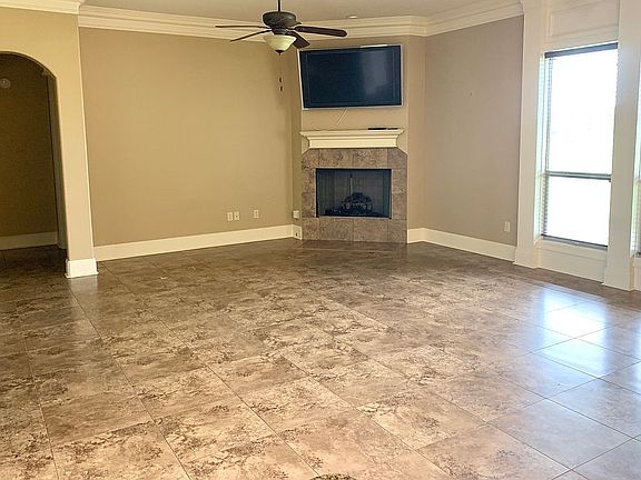 2nd image of 309 Sugar Creek Ln