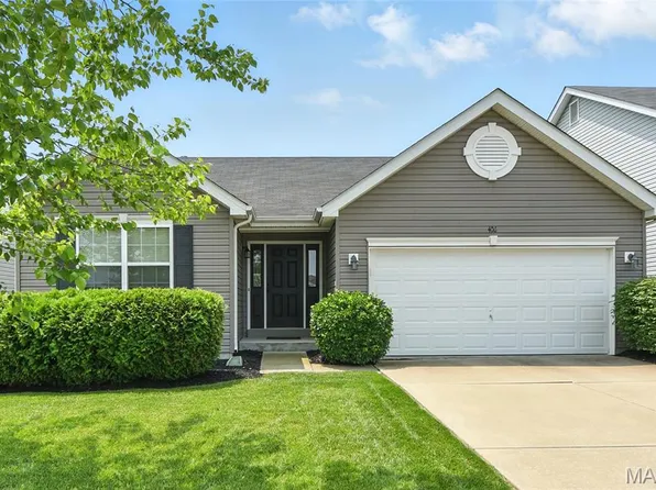 406 Peruque Hills Pkwy, Wentzville, MO 63385