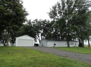 627 E McCoysburg Rd, Rensselaer, IN 47978