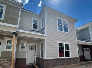 9496 Creek Summit Cir, Richmond, VA 23235
