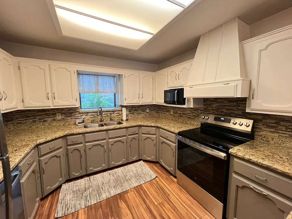 812 Santa Anna Drive - 1 — Photo 4