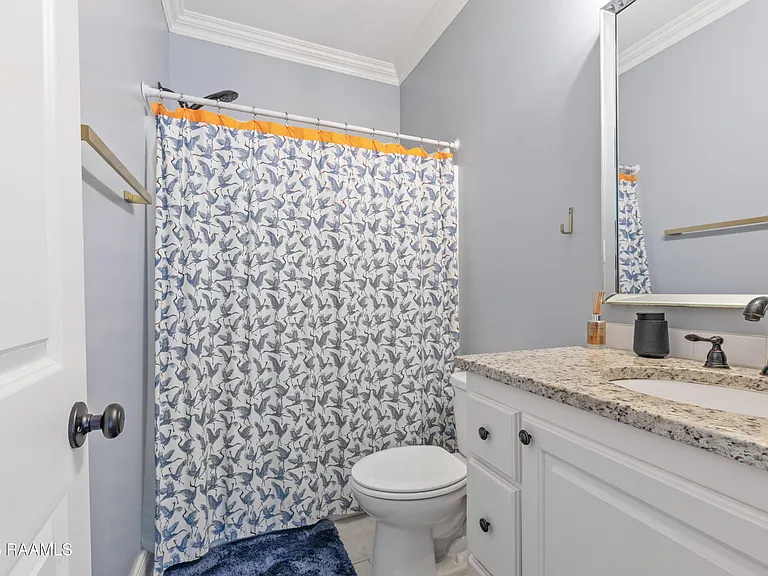110 Olivewood Dr — Photo 33
