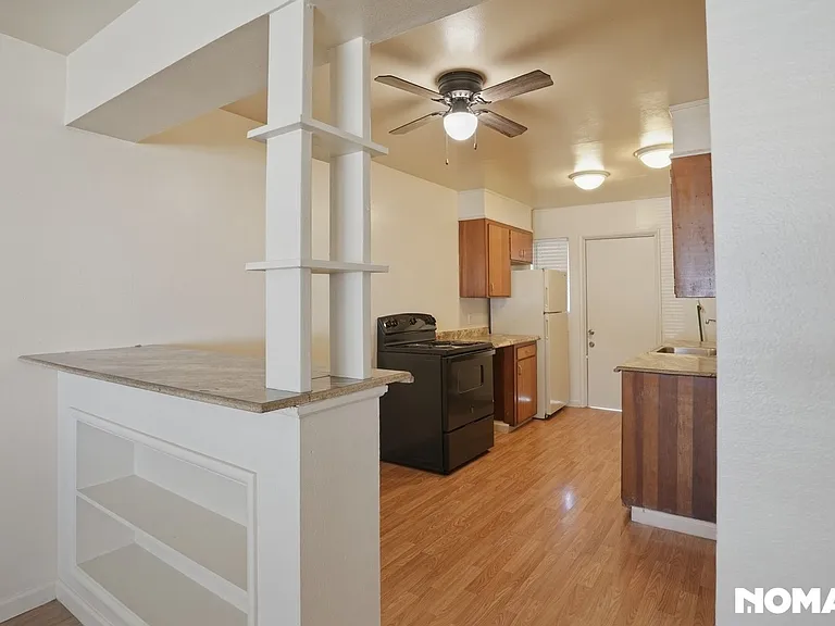 3704 N Abby St — Photo 8