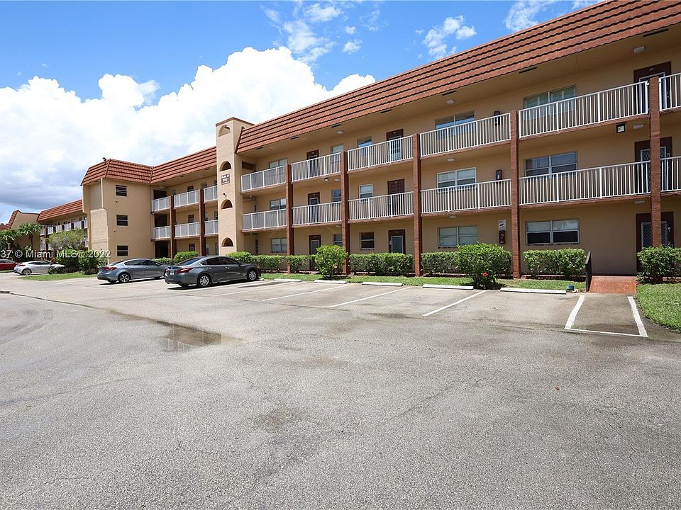 1st image of 8951 Sunrise Lakes Blvd APT 208