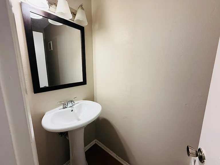 7525 Pitch Pine Cir #D — Photo 11