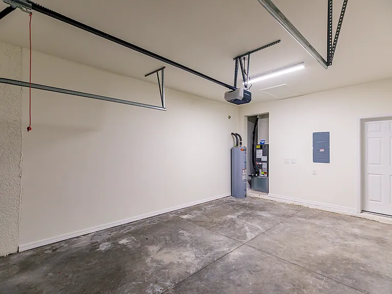 1176 Navigator Rd — Photo 20