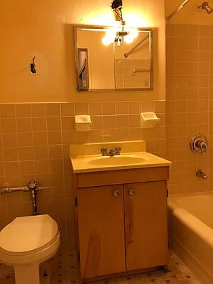 Rented by Kew Forest Realty Inc | media 7