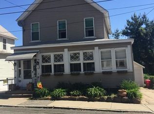 15 Springdale Ave, Holyoke, MA 01040