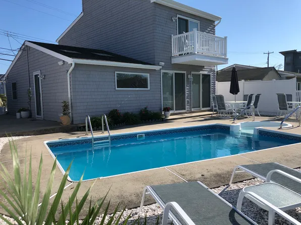 1137 Beach Blvd, Forked River, NJ 08731