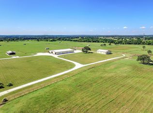 579 St Onge Dr, Gainesville, TX 76240