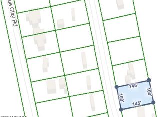 215 McGregor Rd, Castle Hayne, NC 28429