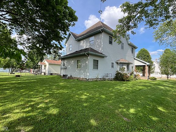 3rd image of 503 N Sexton St