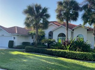9340 White Hickory Ln, Fort Myers, FL 33912