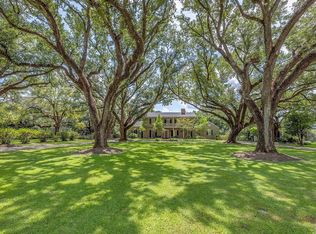 1231 Bayou Black Dr, Houma, LA 70360