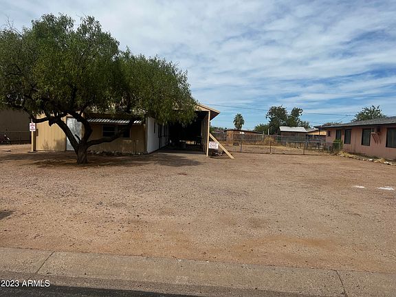 2nd image of 218 N 81ST Street