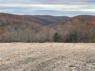 Dubuque Rd, Omaha, AR 72662