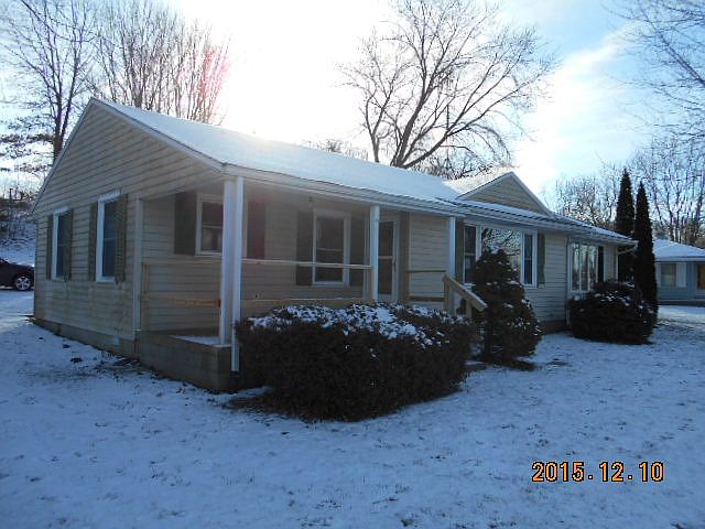 1st image of 260 S Willow Haven Dr