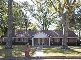 1406 Alamo Dr, Tyler, TX 75701