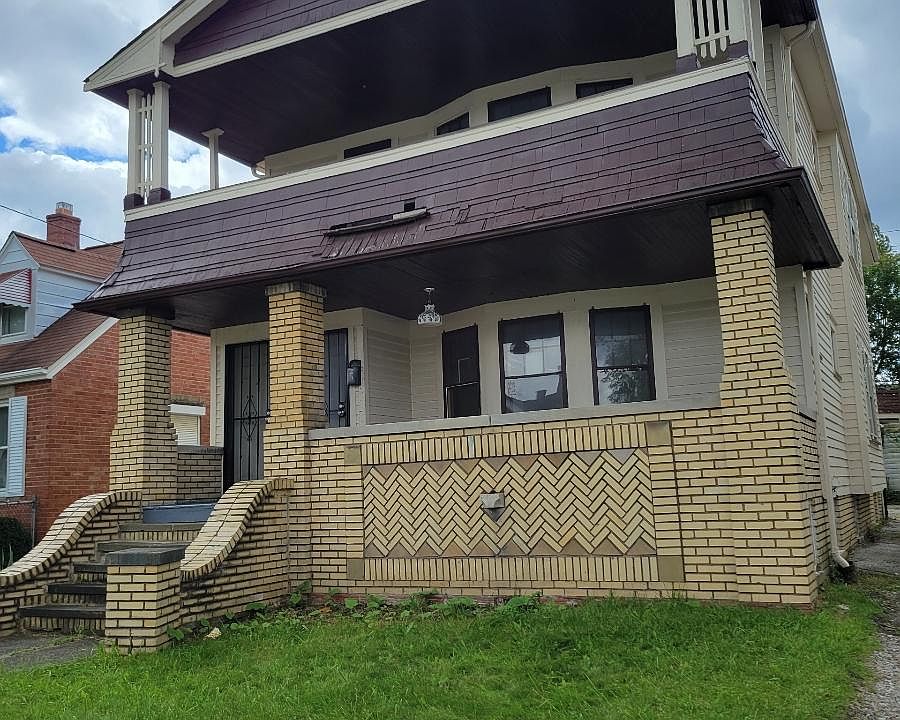 1st image of 14914 Glendale Ave #2