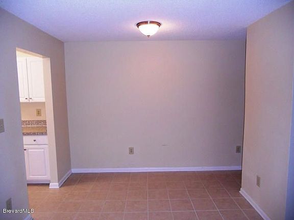 4th image of 3535 Sable Palm Ln Unit K
