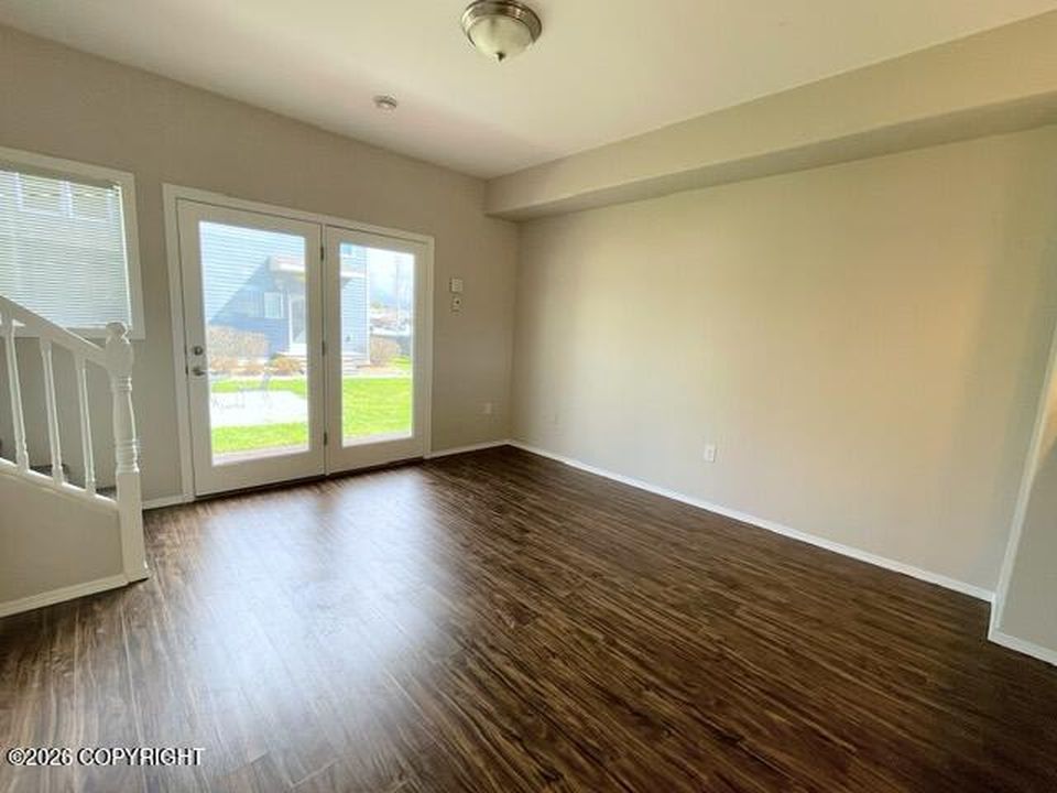 221 W 13th Ave #12, Anchorage, AK - View 2