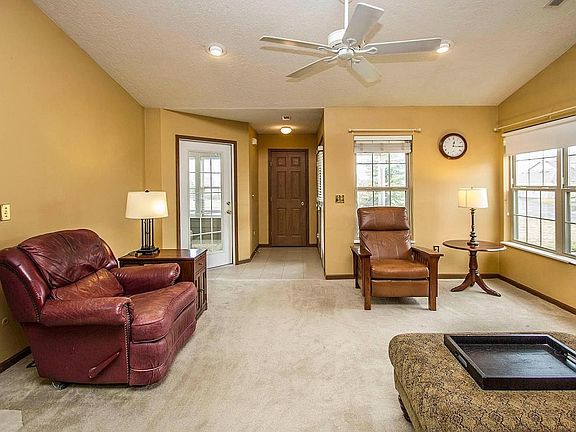 5th image of 6490 Peppermill Dr