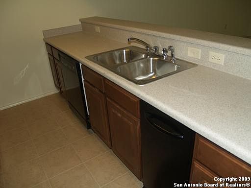 4th image of 4119 MEDICAL DR #201B
