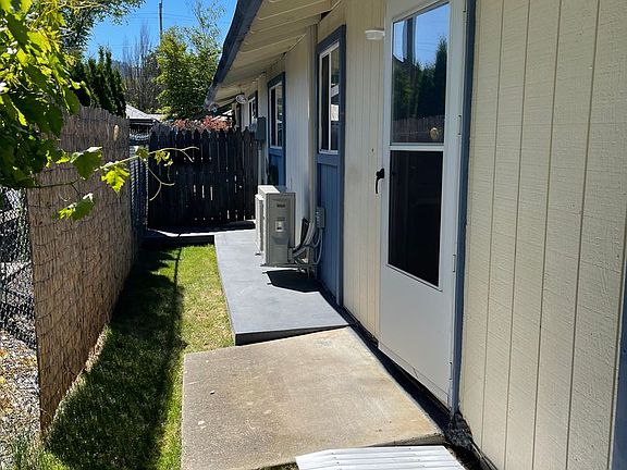 5th image of 103 E Willamette St #7
