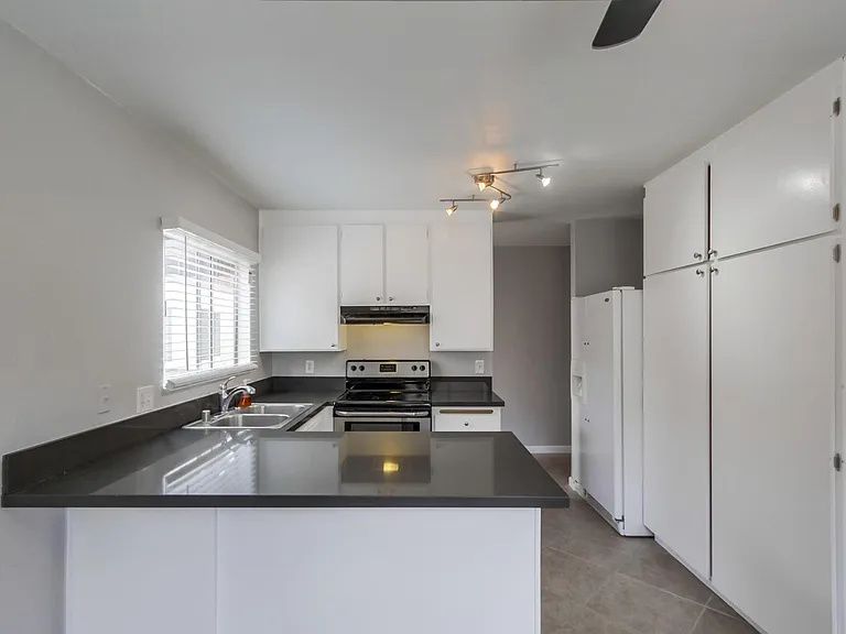 5503 Adobe Falls Rd #16 — Photo 10