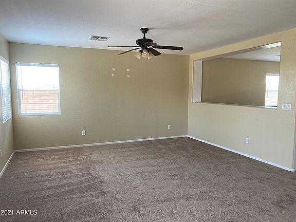 3rd image of 27945 N Gold Ln