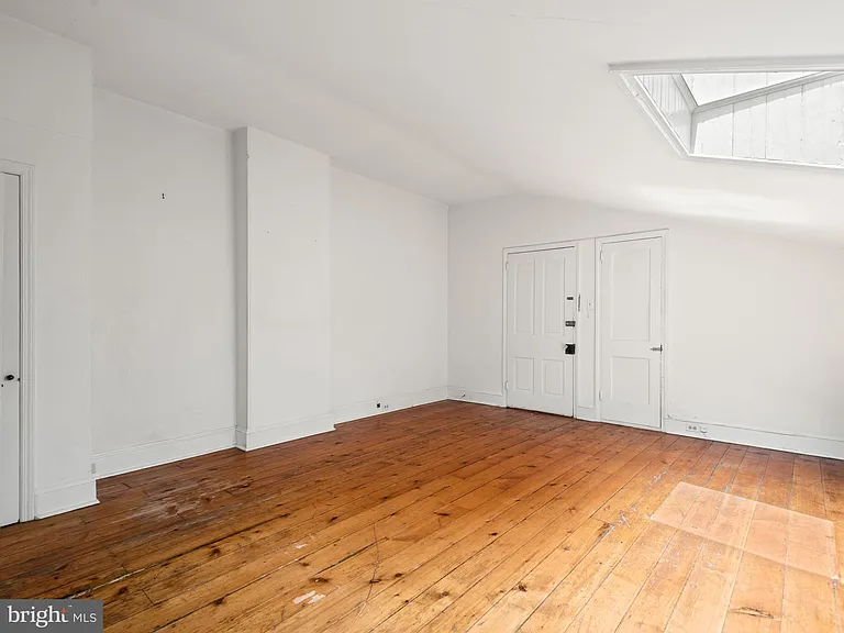 318 N Matlack St #3R — Photo 12