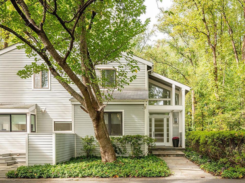 6908 Persimmon Tree Rd, Bethesda, MD 20817 Zillow