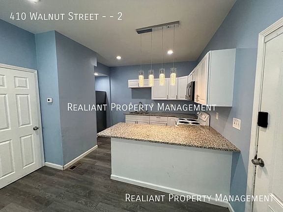 5th image of 410 Walnut St #2
